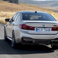 新型BMW M5 コンペティション