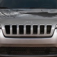 ジープ チェロキー 改良新型