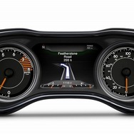 ジープ チェロキー 改良新型 7インチディスプレイ