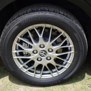 ブリジストン「トランザT001」タイヤ＋16インチ鍛造ホイール。