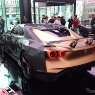 GT-R50 by イタルデザイン