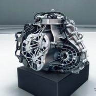 メルセデス・ベンツ Aクラス新型　7G-DCT