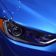 ヒュンダイ エラントラ 新型（ロサンゼルスモーターショー15）