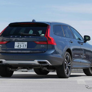 ボルボ V90クロスカントリー