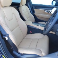 ボルボ V90クロスカントリー