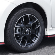 日産 ノートe-POWER ニスモS