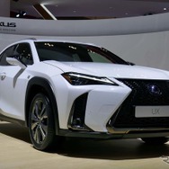 GIIAS2018で発表されたレクサスUX