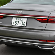 アウディ A8 新型