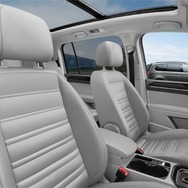 VW ゴルフ トゥーラン TDI プレミアム
