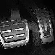 VWパサート・オールトラック TDI 4モーション アドバンス アルミ調ペダルクラスター