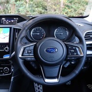 スバル フォレスター 新型（プレミアム）