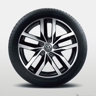 VW ゴルフ TSI ハイライン テックエディション VW ゴルフ ヴァリアント TSI ハイライン テックエディション 17インチアルミホイール