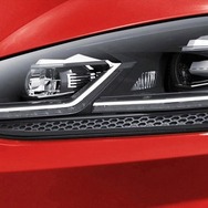 VW ゴルフ TSI テックエディション VW ゴルフ ヴァリアント TSI テックエディション（トルネードレッド）