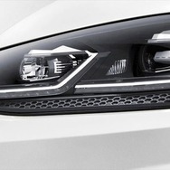 VW ゴルフ TSI テックエディション VW ゴルフ ヴァリアント TSI テックエディション（ピュアホワイト）