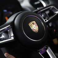PORSCHE DRIVING & ROUNDTABLE