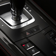 PORSCHE DRIVING & ROUNDTABLE
