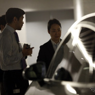 PORSCHE DRIVING & ROUNDTABLE