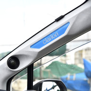 クルマから降りても道案内を継続!? Clarion
