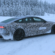 アウディ RS7 新型スクープ写真