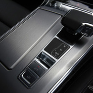 アウディ A7スポーツバック 新型