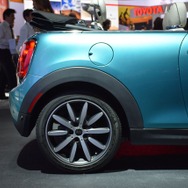MINI クーパー コンバーチブル（ロサンゼルスモーターショー15）