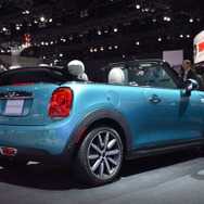 MINI クーパー コンバーチブル（ロサンゼルスモーターショー15）