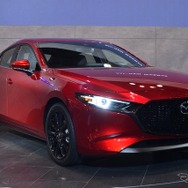 マツダ 3  ハッチバック 新型（東京オートサロン2019）