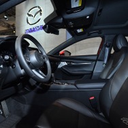 マツダ 3  新型（東京オートサロン2019）