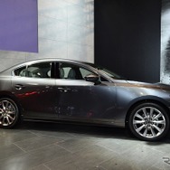 マツダ 3 セダン 新型（東京オートサロン2019）