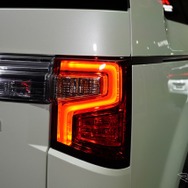 三菱デリカD：5 新型アーバンギア（東京オートサロン2019）