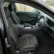 アウディA8 60 TFSI quattro