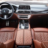 BMW 7シリーズ 改良新型のPHV、745Le