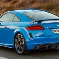 アウディ TT RS クーペ 改良新型