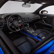 アウディ TT RS クーペ 改良新型