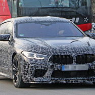 BMW M8 グランクーペ スクープ写真