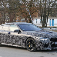 BMW M8 グランクーペ スクープ写真