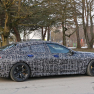 BMW M8 グランクーペ スクープ写真