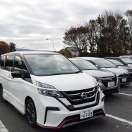関越自動車道赤城高原サービスエリアで記念撮影。