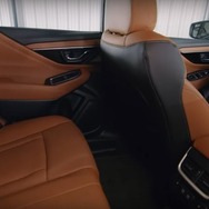スバル・レガシィ新型（動画キャプチャ）