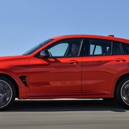 BMW X4M コンペティション