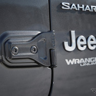 ジープ ラングラー 新型（アンリミテッド・サハラ・ローンチエディション3.6L）