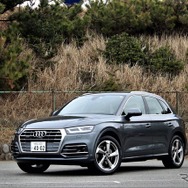 アウディ Q5 40 TDI クワトロスポーツ