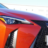 レクサス UX200 F SPORT