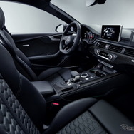 アウディ RS5 スポーツバック