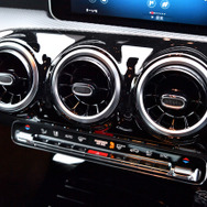 メルセデスベンツ Aクラス 新型（A180）