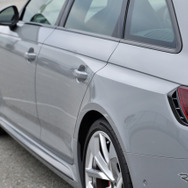 アウディ RS4アバント 新型