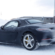 ポルシェ 718ボクスター 6気筒モデル スクープ写真