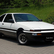 トヨタ スプリンタートレノ（AE86）