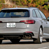 アウディ RS4アバント 新型
