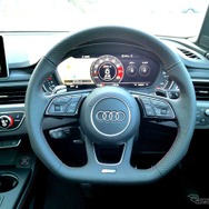 アウディ RS4アバント 新型